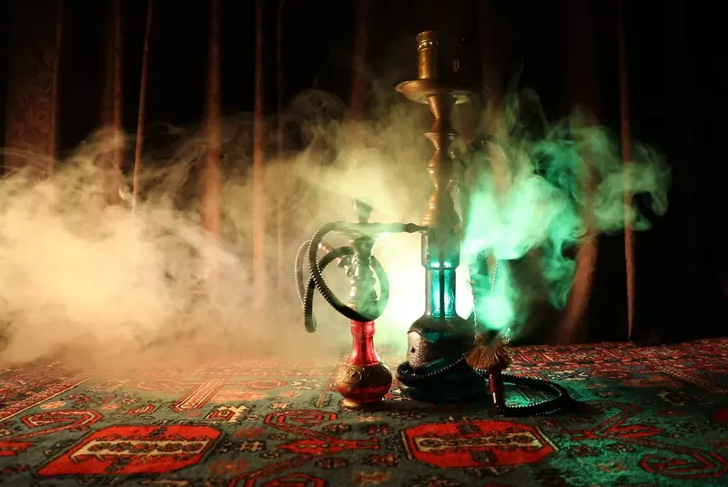 सावधान ! चुरोटभन्दा हानिकारक हुक्का