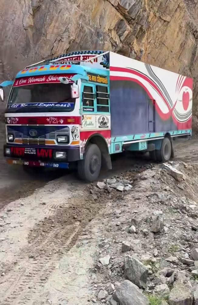 करिब छ महिनापछि सञ्चालनमा आयो रसुवागढी नाका