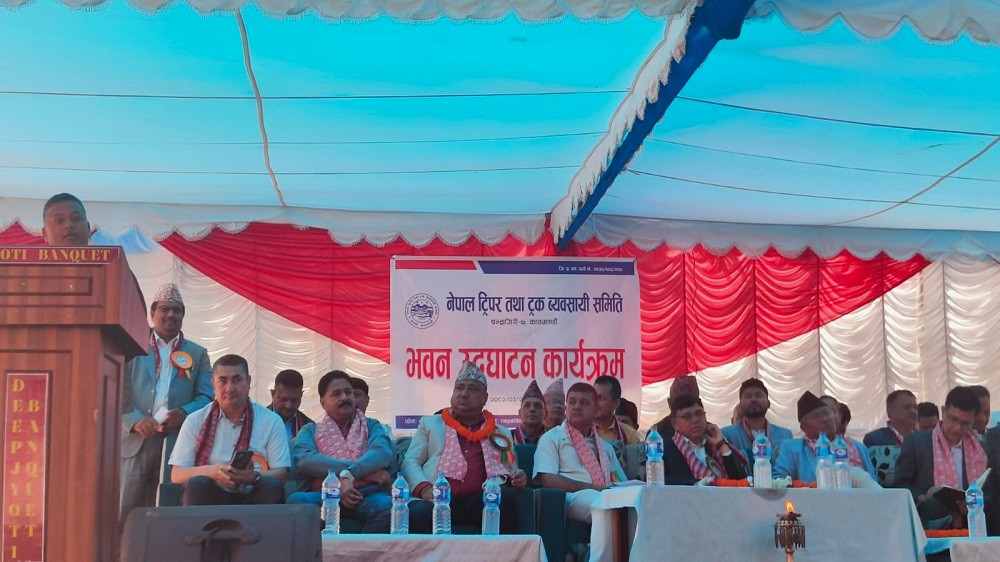 यातायात क्षेत्र व्यवस्थित बनाउने मन्त्री दाहालको प्रतिबद्धता