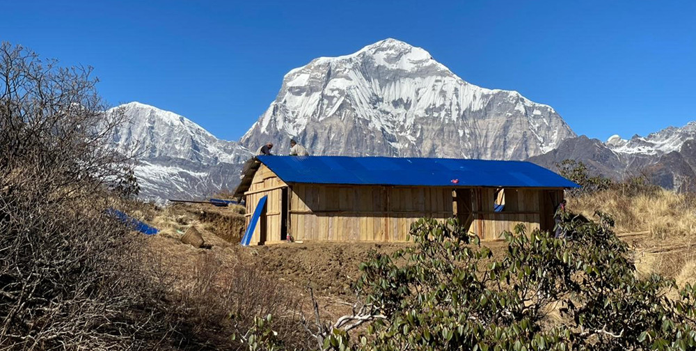 पर्यटकीयस्थल सोवाङधुरीमा आश्रयस्थल निर्माण, ओढारमा रात कटाउनुपर्ने अवस्था अन्त्य