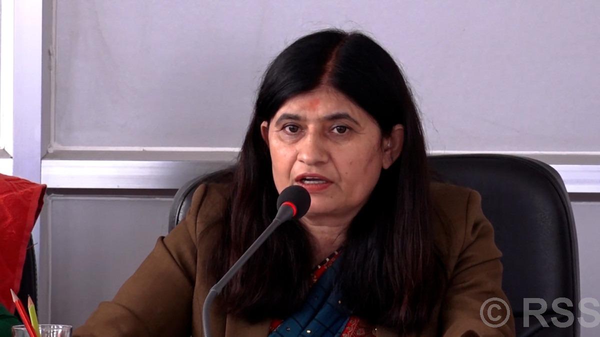 कर्मचारीको अवकाशको उमेरहदसम्बन्धी मेरो प्रस्ताव कसैको व्यक्तिगत स्वार्थमा थिएन : मन्त्री न्यौपाने