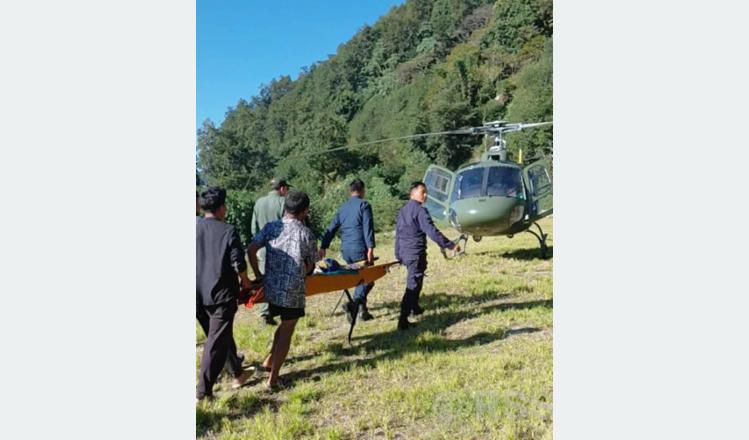 गर्भवतीको समयमै हवाई उद्धार हुँदा…