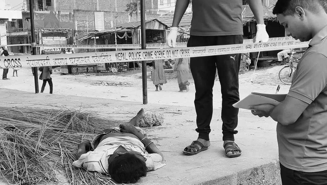 सर्लाहीका एक पुरुष महोत्तरीको गौशालामा मृत फेला