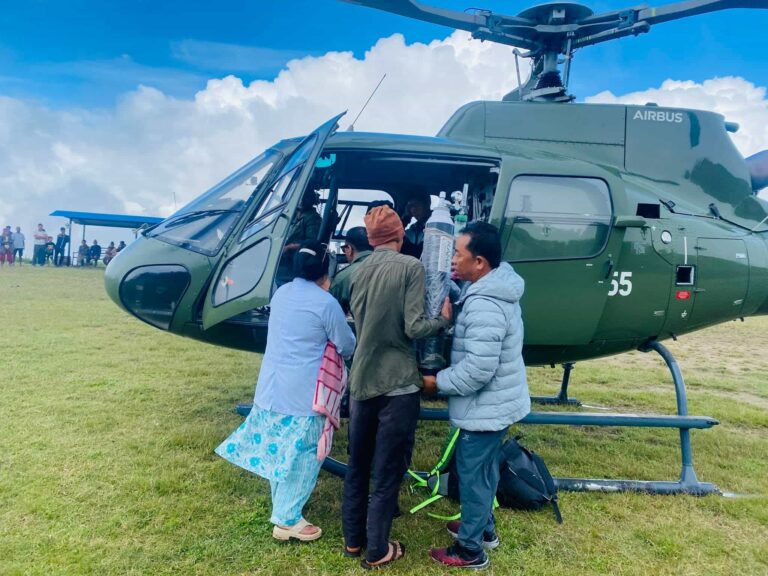 भोजपुरबाट सुत्केरी र शिशुको उद्धार