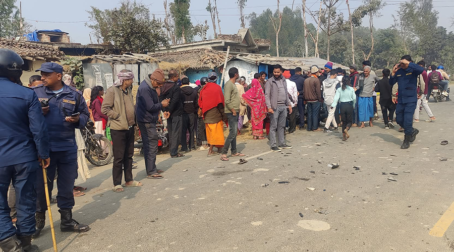 मोटरसाइकल ठोक्किँदा दुई जनाको मृत्यु