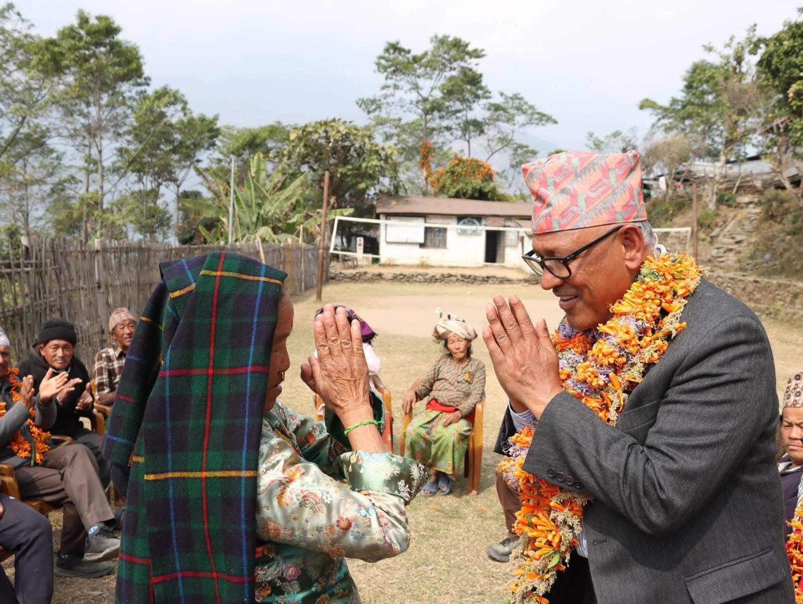 संखुवासभामा पूर्वराजदूत डा. अर्जुन कार्कीलाई चुनावी चटारो