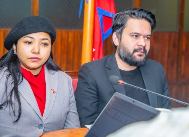 बैठक बोलाउन बालेनलाई उपमेयर सुनिता डङ्गोलको ७ दिने अल्टिमेटम