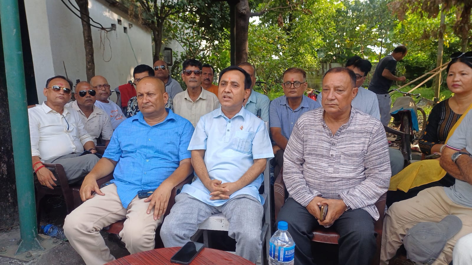 कोइराला निवासबाट विश्वप्रकाशले भने,‘देउवा निवासको पैसा प्रकरणमा अनुसन्धान आवश्यक'
