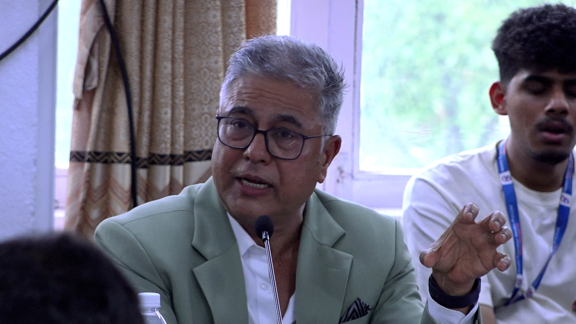 बैंकको उद्देश्य र पैसाको अवधारणामा हामी आफैं कन्फ्युज हुन्छौं : पूर्वगभर्नर नेपाल