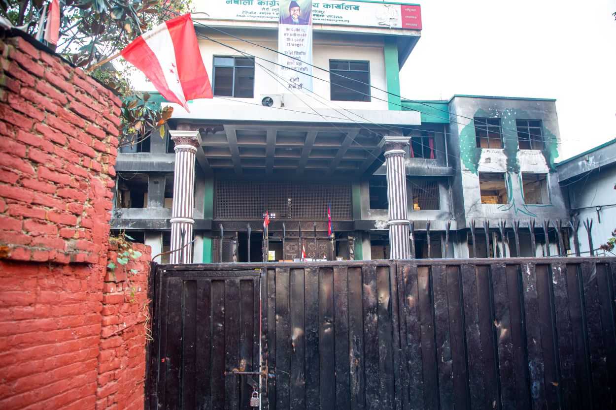 तालाबन्दीले सुनसान बन्यो कांग्रेस केन्द्रीय कार्यालय (तस्बिरहरु)