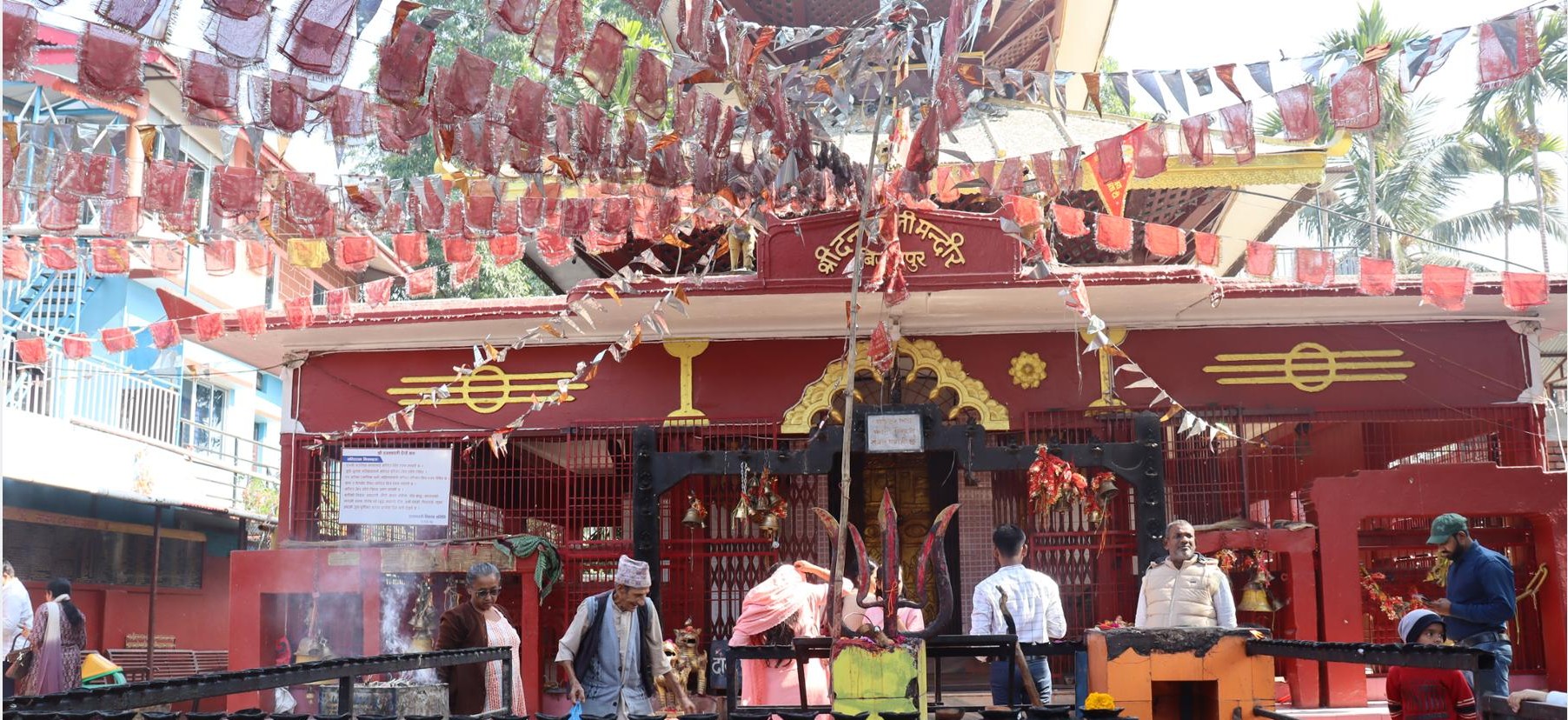 धरानको दन्तकाली मन्दिर श्रद्धालुको आस्थाको केन्द्र