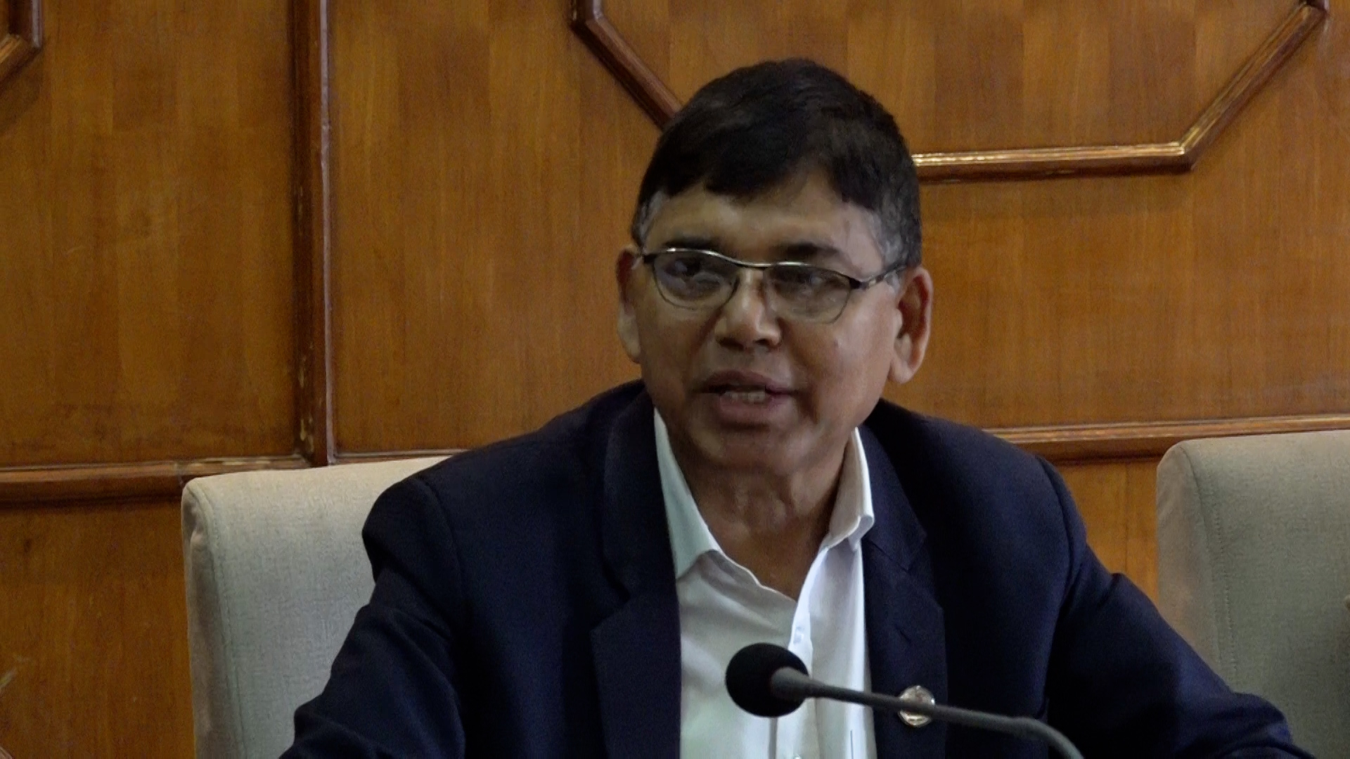 निर्माण सम्पन्न भएका सहायक राजमार्गको मर्मत सम्भार प्रदेश तथा स्थानीय तहलाई दिने