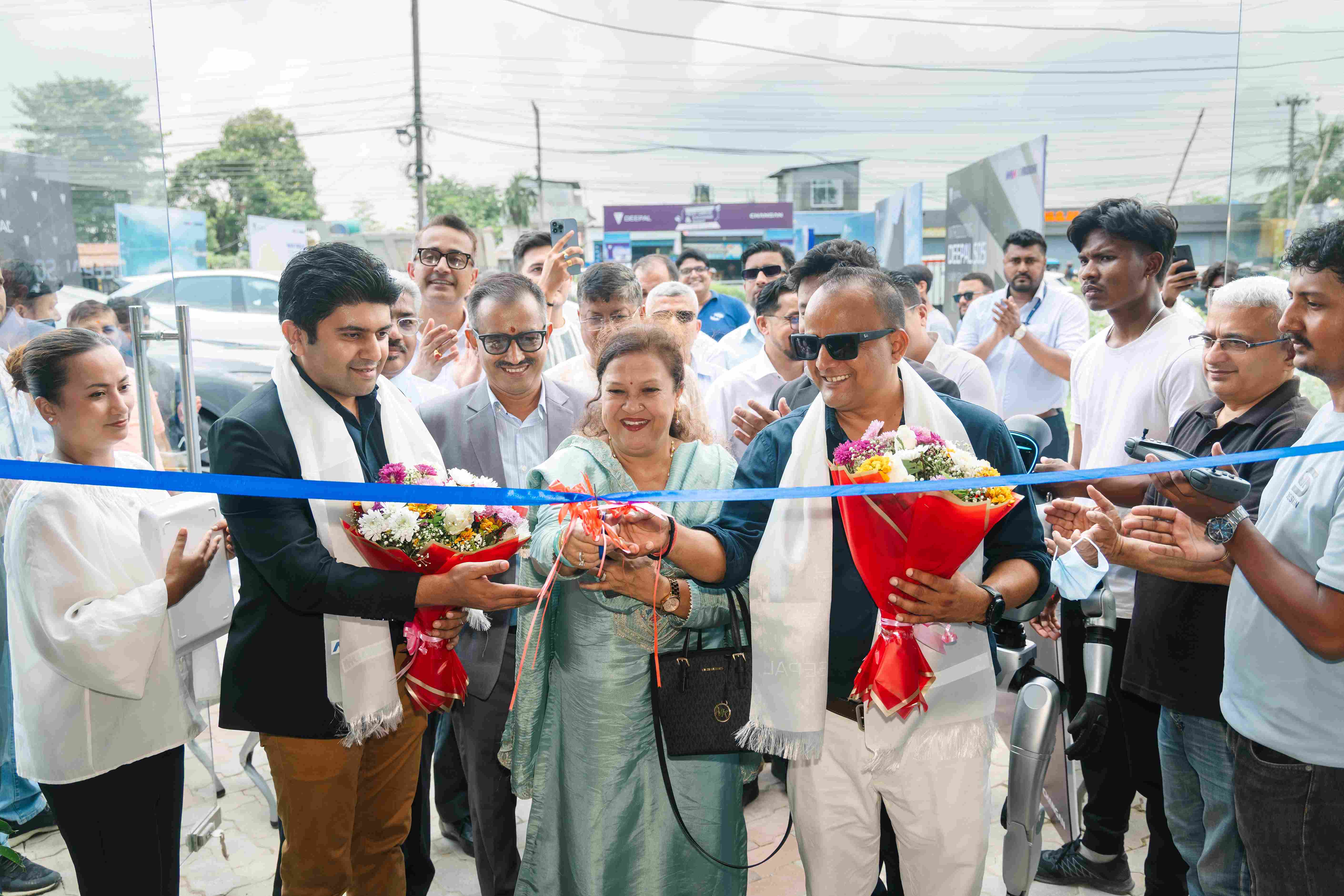 लक्जरी ईभी ब्रान्ड 'दिपल' अब इटहरीमा, नयाँ एस ०५ सहित अत्याधुनिक मोडेल सार्वजनिक