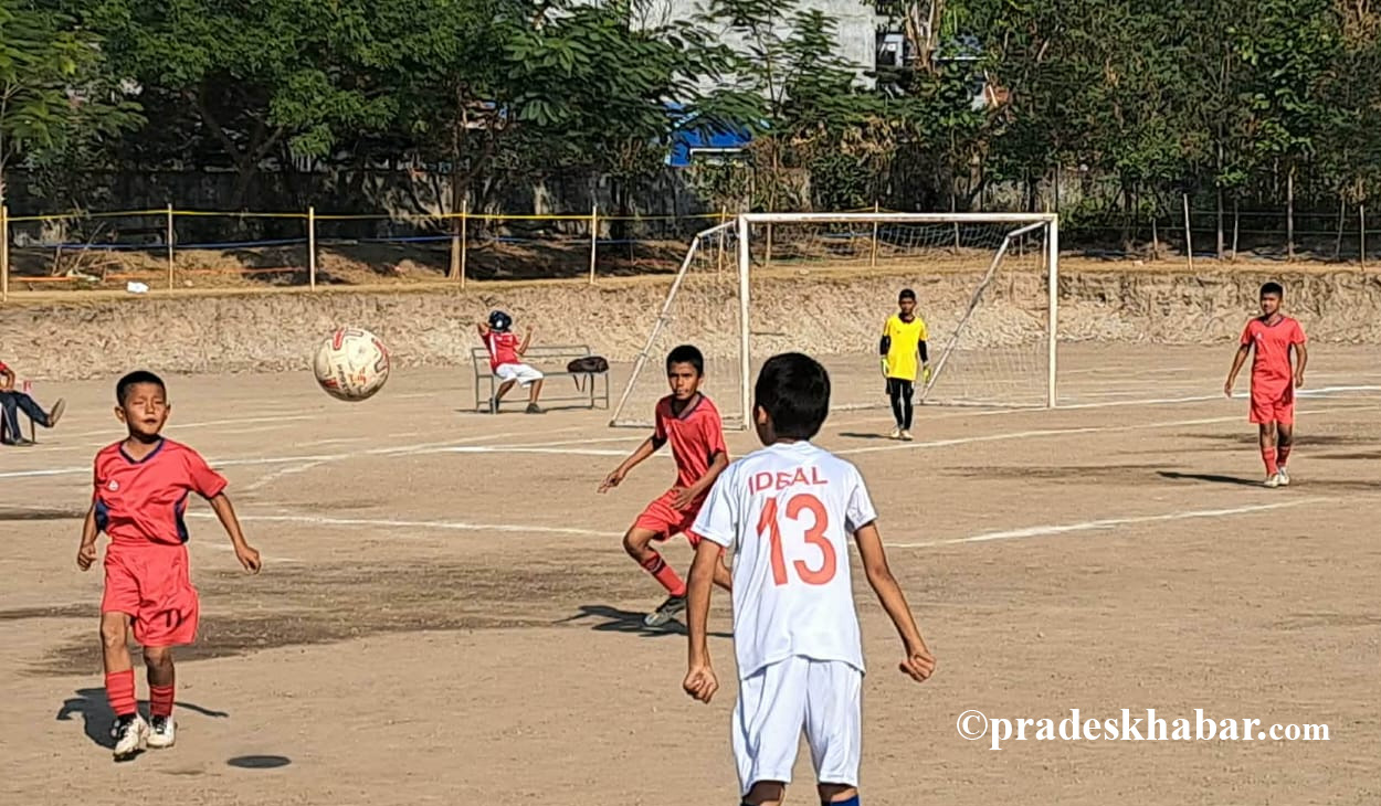 ललित–अम्बर डिपो कपः हिमशिखर प्लेट च्याम्पियन