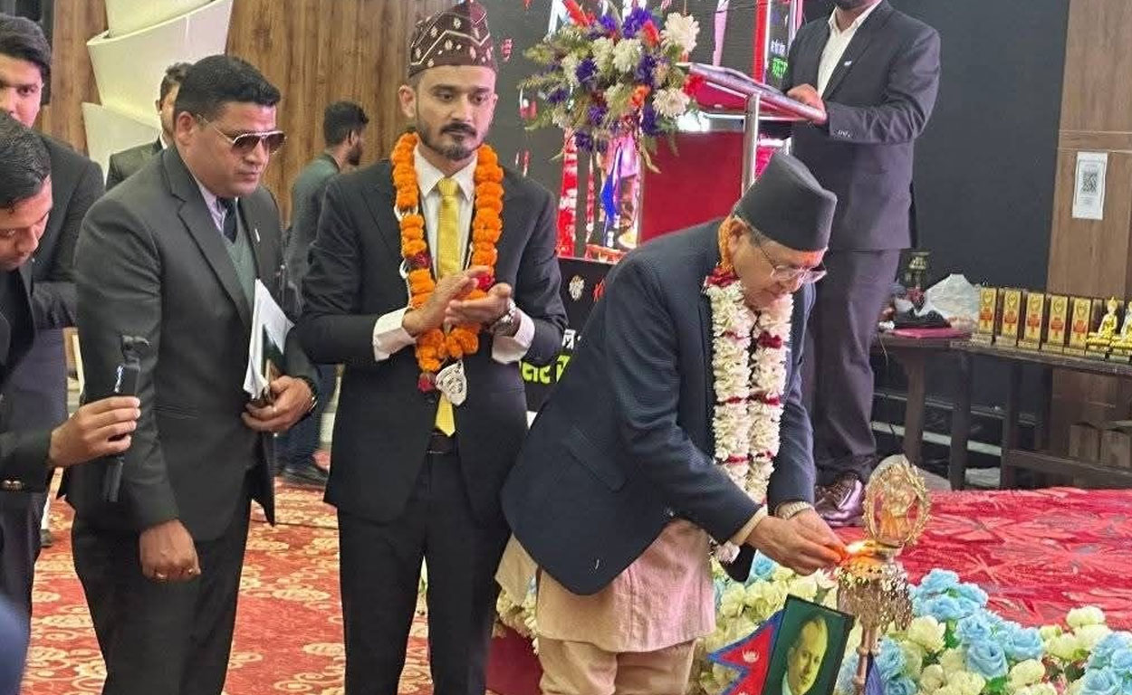 झापामा ‘संकटपछिको अर्थतन्त्र : अवसर र चुनौति’ अन्तरसंवाद