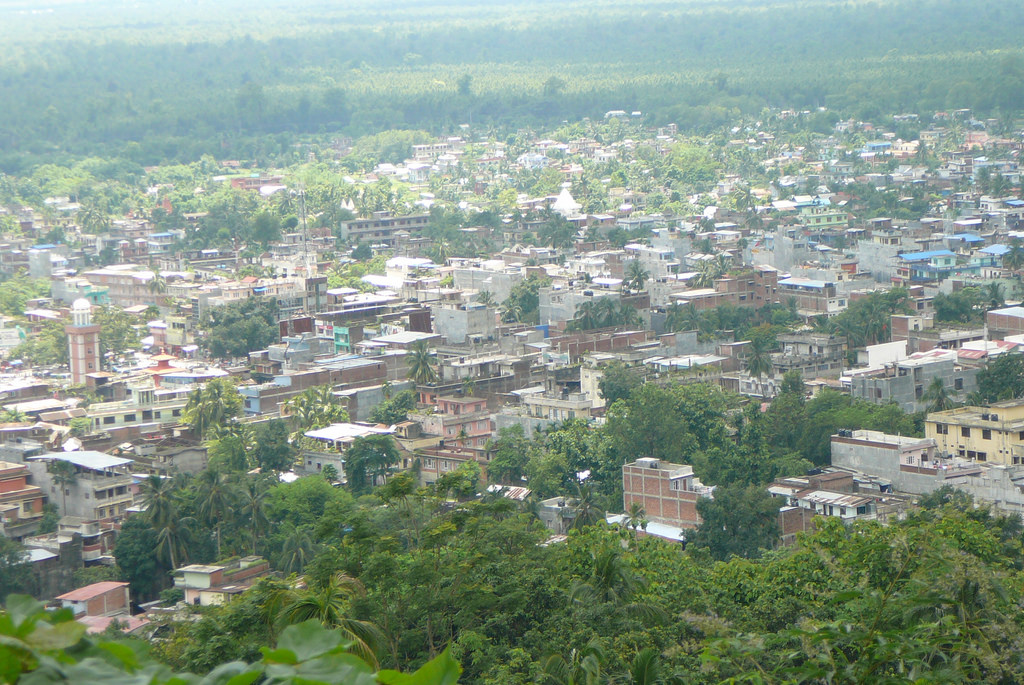 धरानमा पहिरोले एक घरमा क्षति, १२ घर उच्च जोखिममा