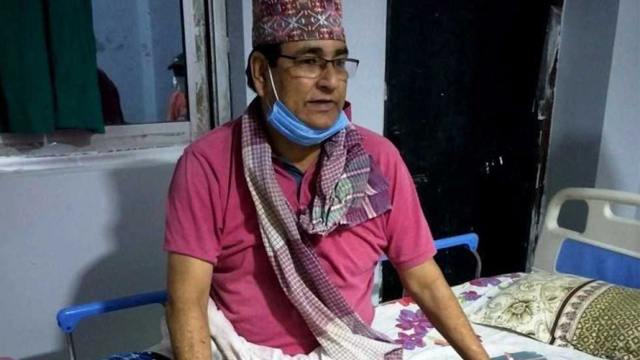 पाँच महिना अस्पताल बसेरै धरौटीमा छुटे बलात्कार आरोप लागेका बिर्तामोडका पूर्व मेयर ध्रुवकुमार सिवाकोटी