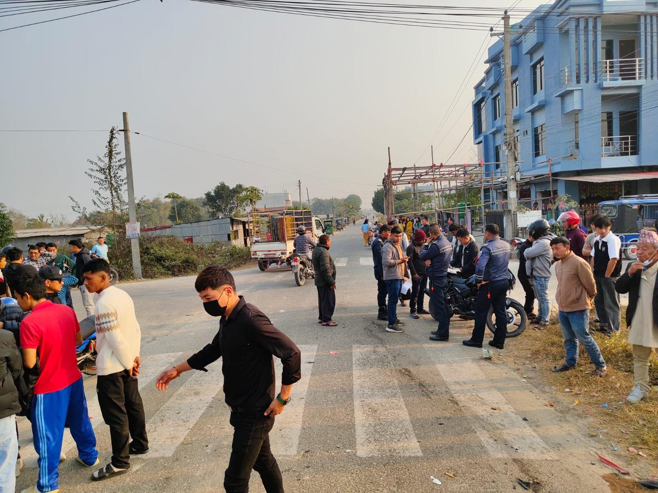 झापामा सवारी दुर्घटनामा दुई जनाको मृत्यु