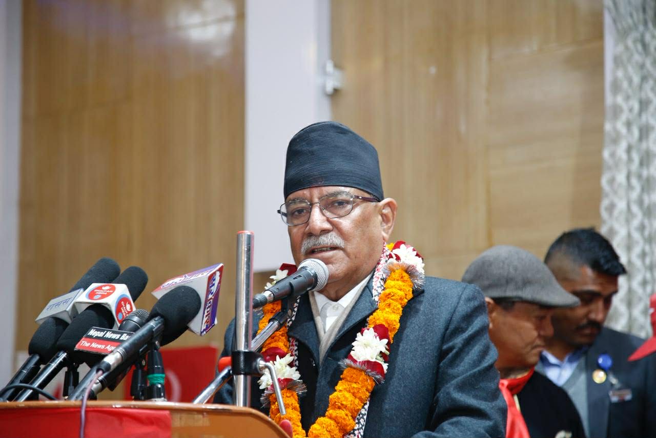 विचार र सिद्धान्त नभएकाहरु सामाजिक सञ्जालका भरमा लोकप्रिय हुन खोजे : प्रचण्ड