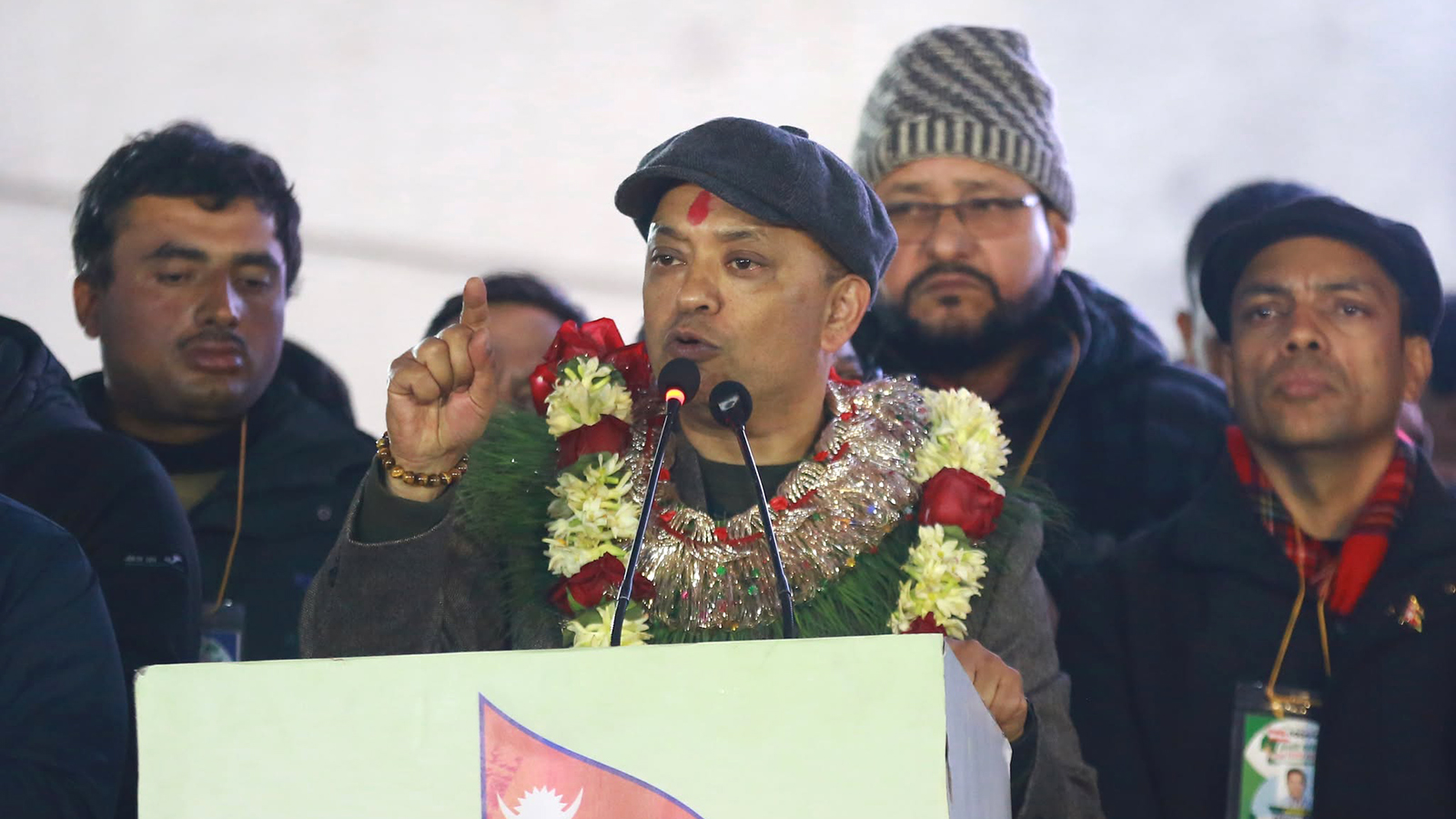 कांग्रेस फुटेन, भुइँ तहले नेतृत्व रोज्यो : गगन थापा