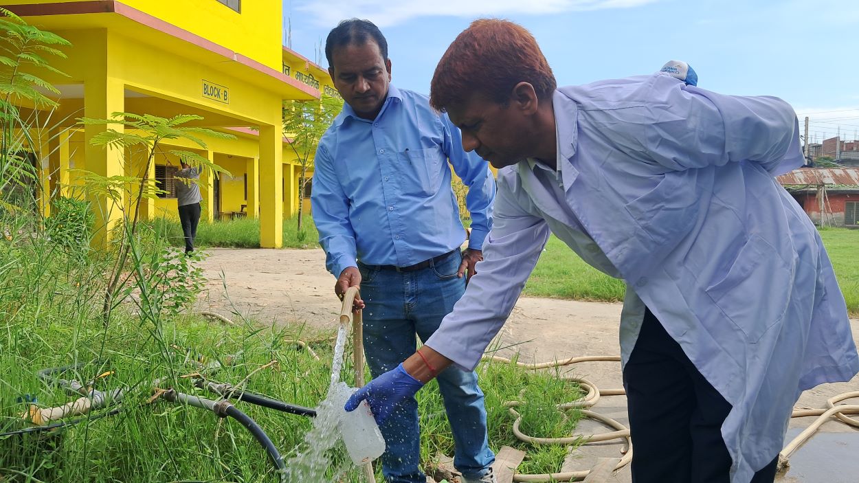 पर्सा क्षेत्रमा झाडापखालाको प्रकोप, संघ–प्रदेशबाट पानी परीक्षण घुम्ती सेवा सुरु