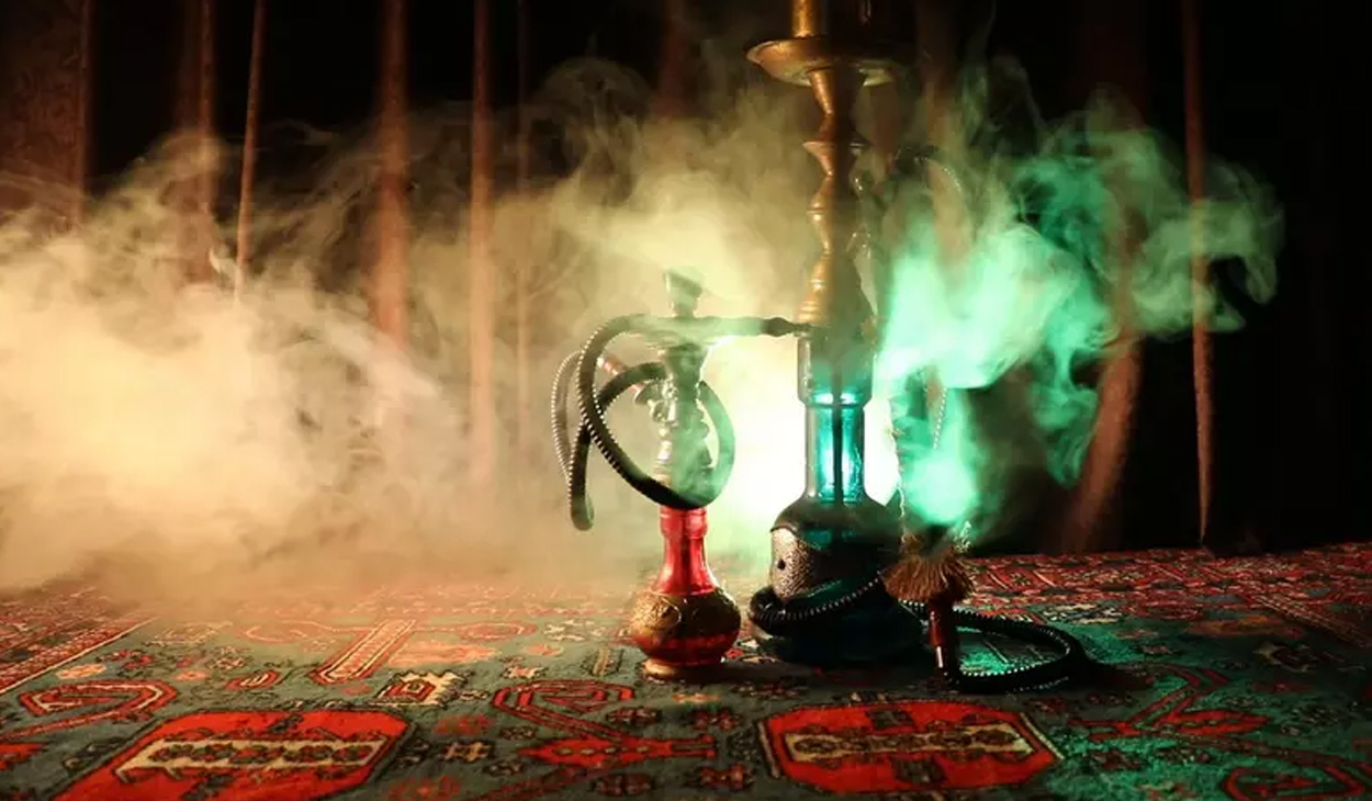 सावधान ! चुरोटभन्दा हानिकारक हुक्का