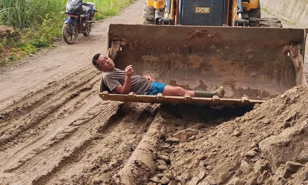 नेपालटार–मङ्गलवारे सडकको मर्मतमा अलमल : गुणस्तरमा कमजोरीपछि सामग्री फेर्ने सहमति