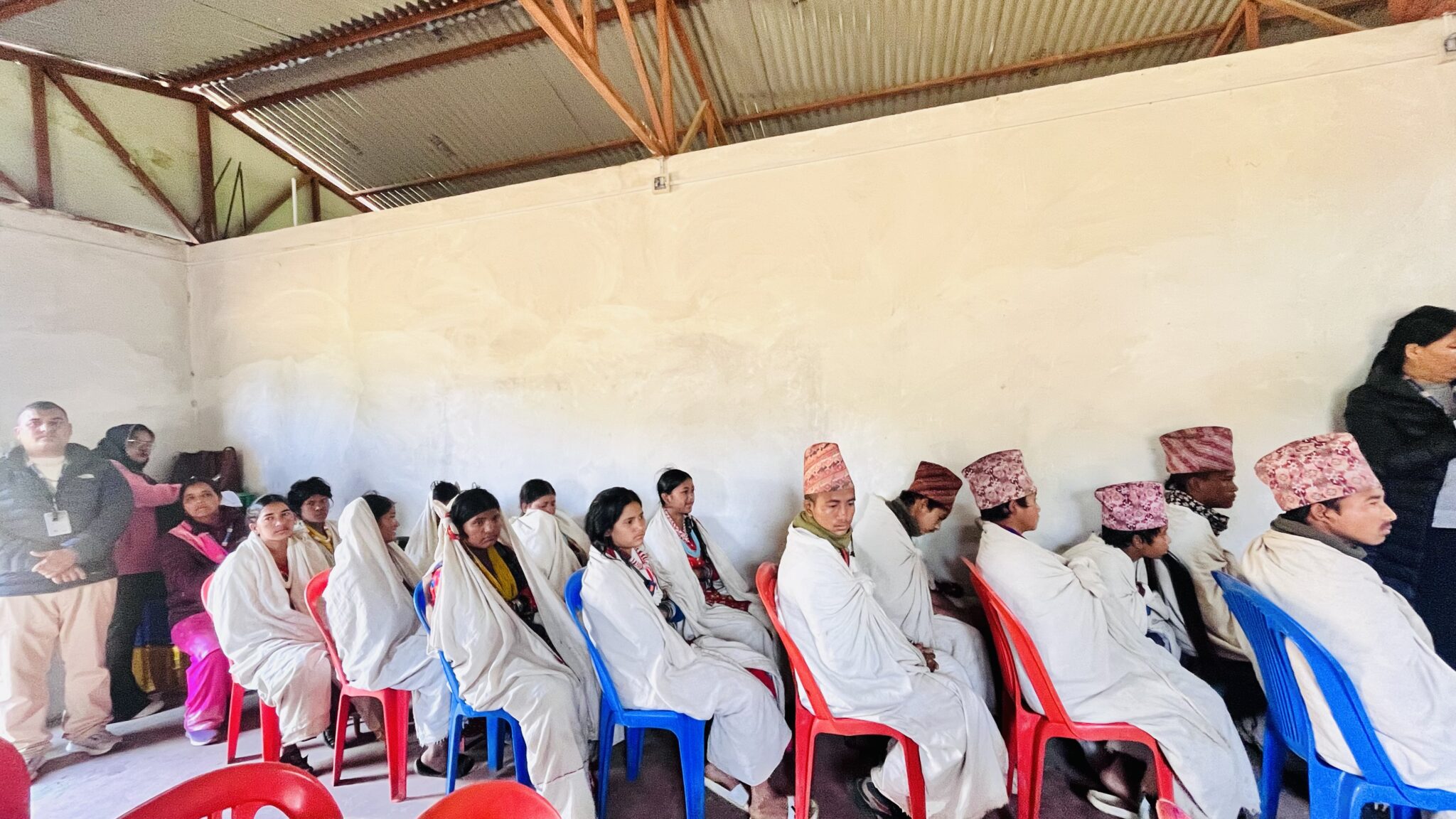 प्राथमिक उपचारसम्बन्धी तालिममा राउटे समुदायका युवायुवती सहभागी