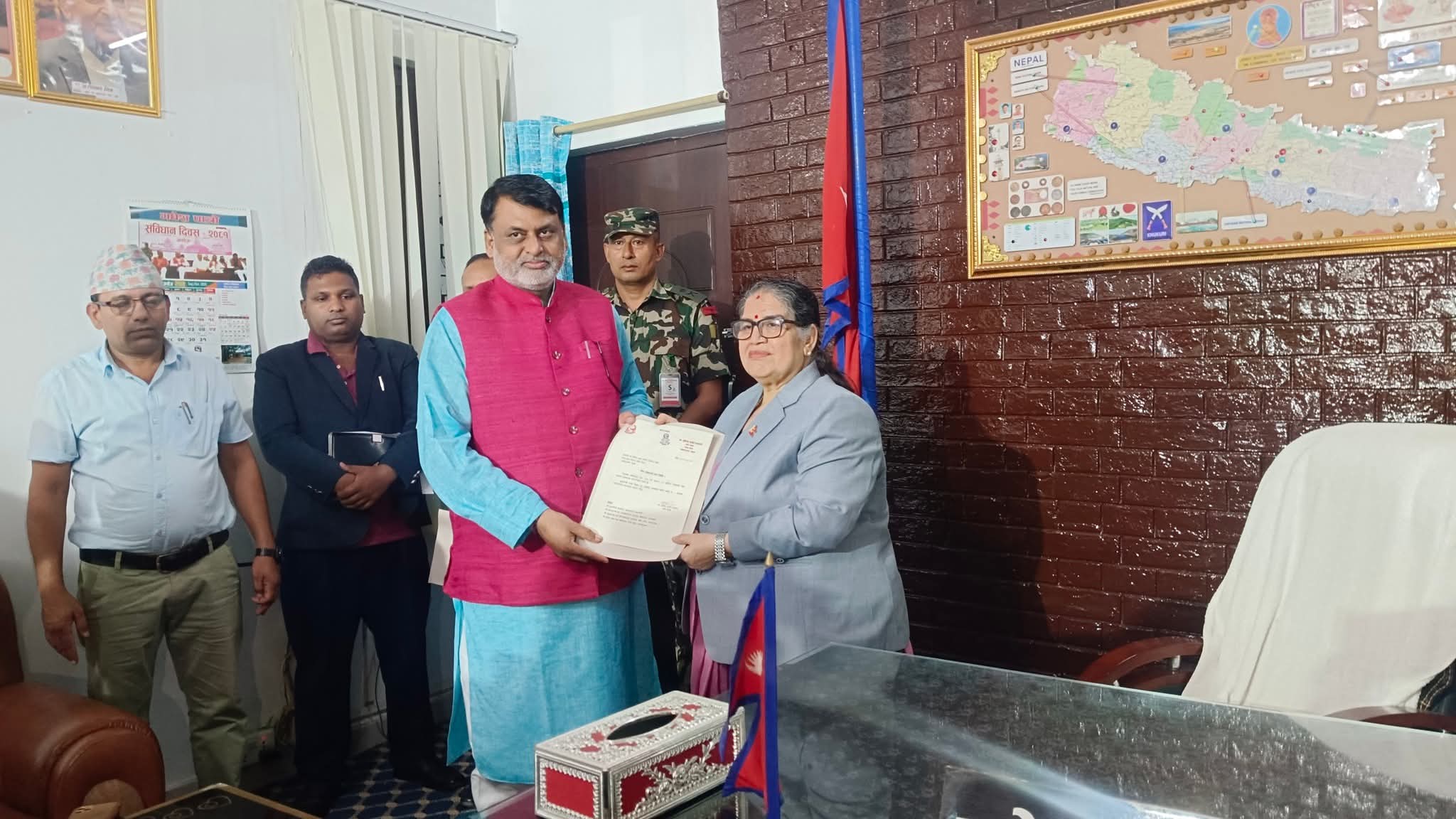 जनमत फुटाएर सोनल मुख्यमन्त्री, मधेशमा कांग्रेस–एमाले गठबन्धन विफल