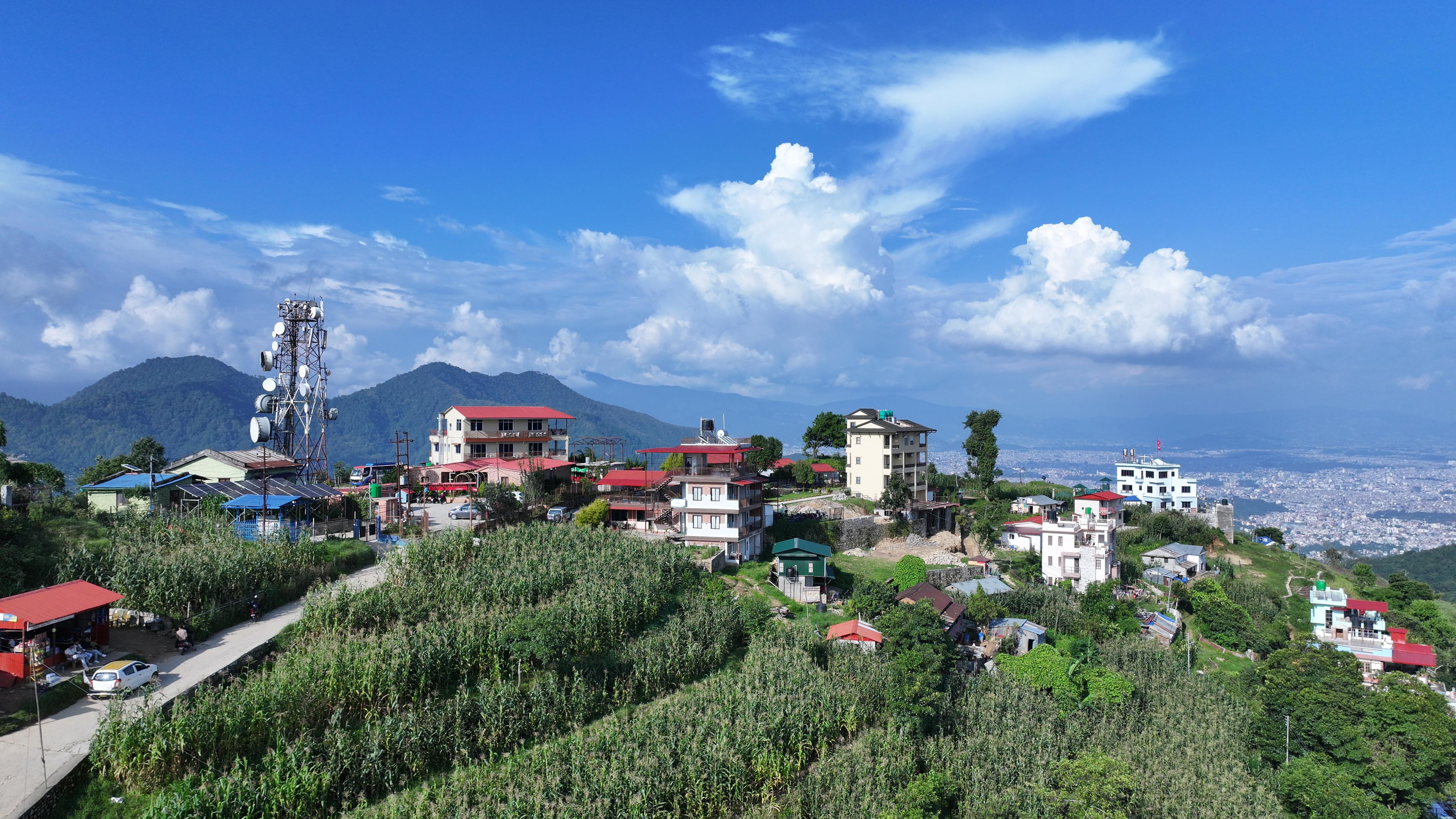 ड्रोनबाट देखिएको कालु पाण्डे डाँडा र 'भ्यु टावर' ( तस्बिरहरू)