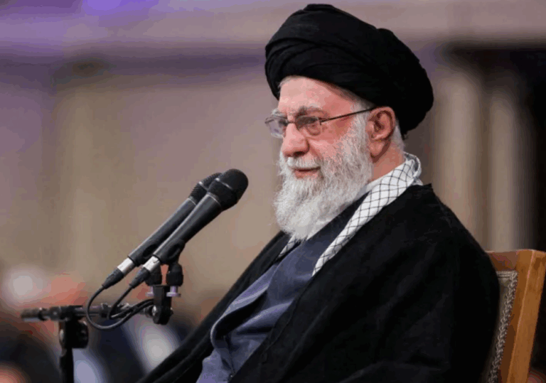 अमेरिकाको उक्साहटमा प्रदर्शन हिंसात्मक बनेको इरानको आरोप