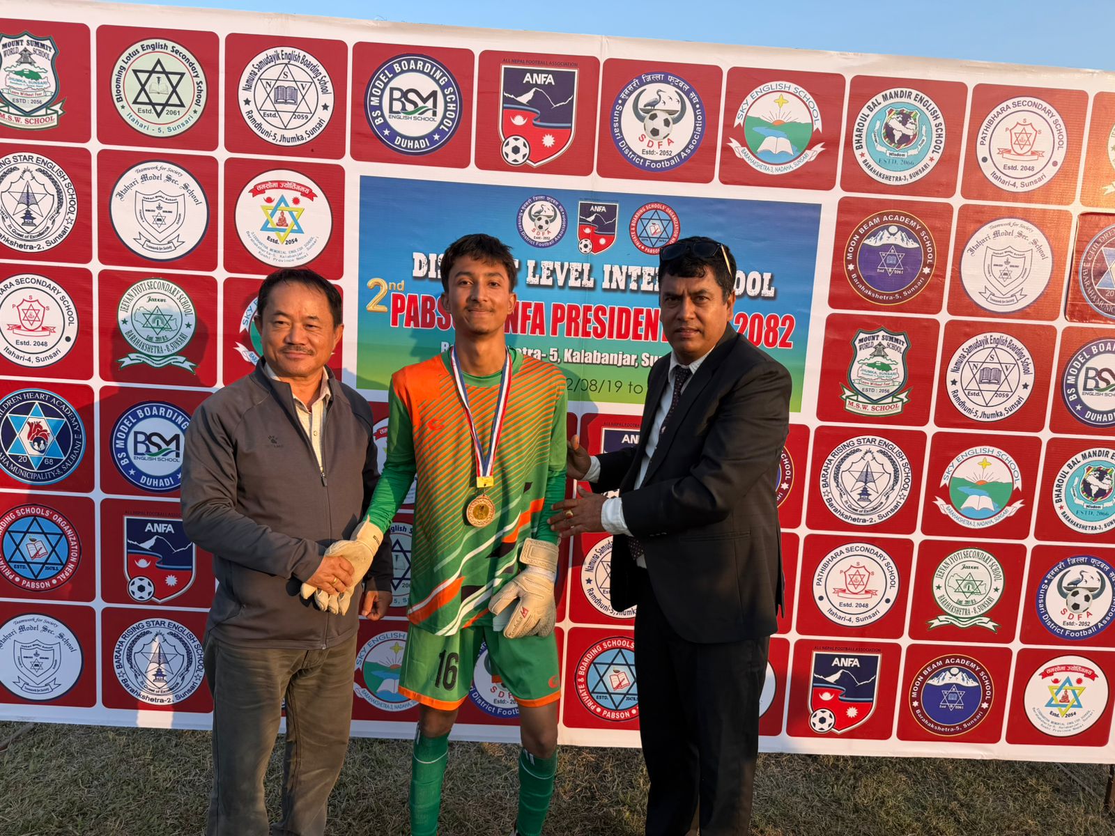 दोस्रो प्याब्सन सुनसरी एन्फा प्रेसिडेन्ट कप फुटबल उद्घाटन खेलमा चिल्ड्रेन हार्ड विजयी