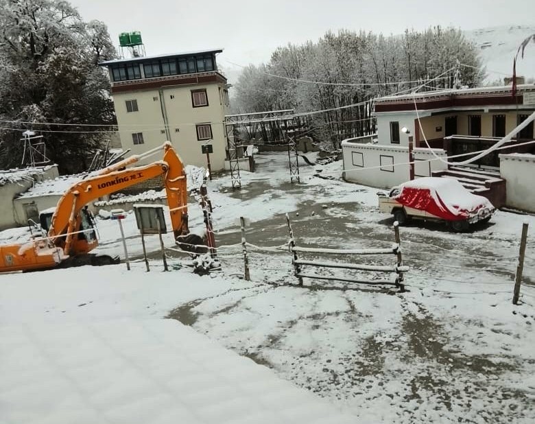 मुस्ताङमा भारी हिमपात