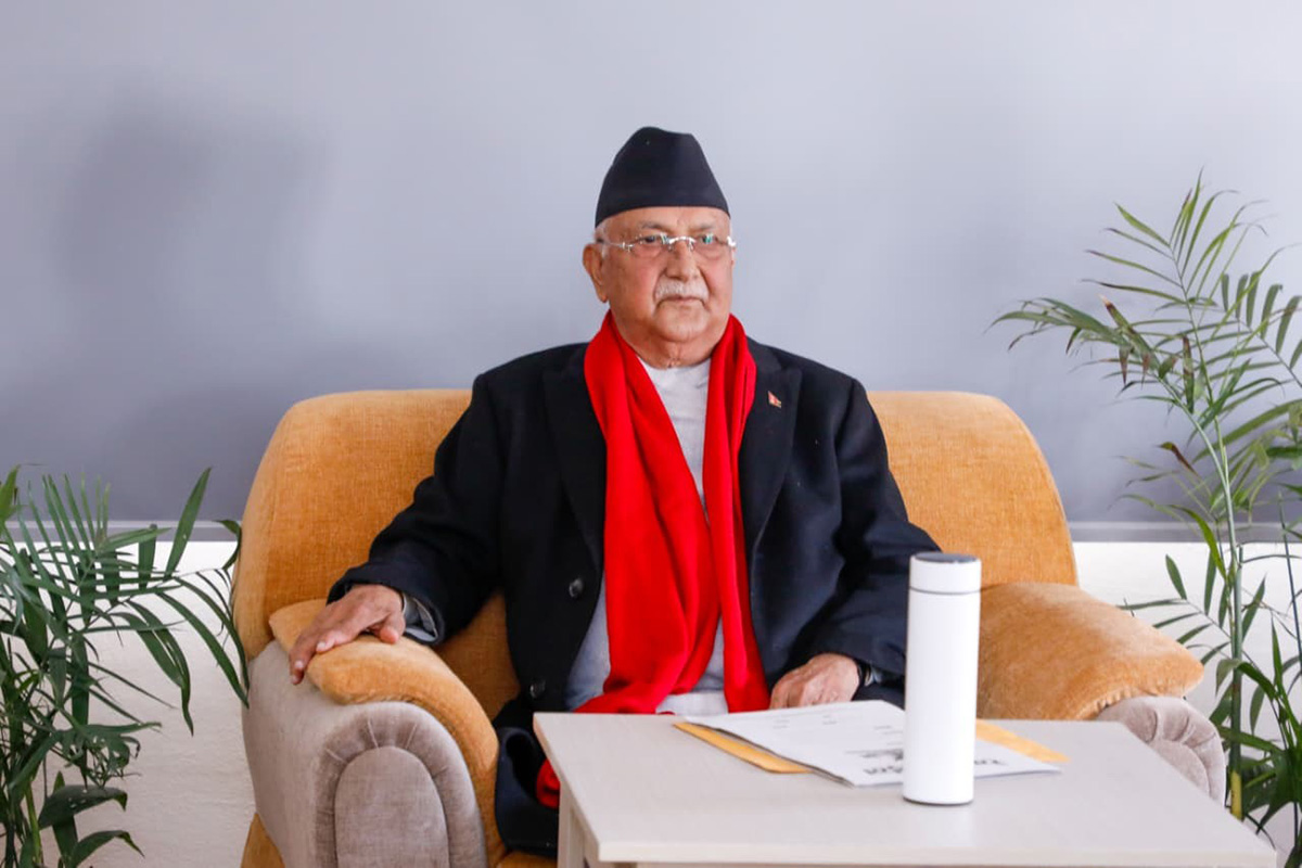 एमालेको समानुपातिक अन्तिम सूची टुंग्याउने जिम्मा अध्यक्ष ओलीलाई