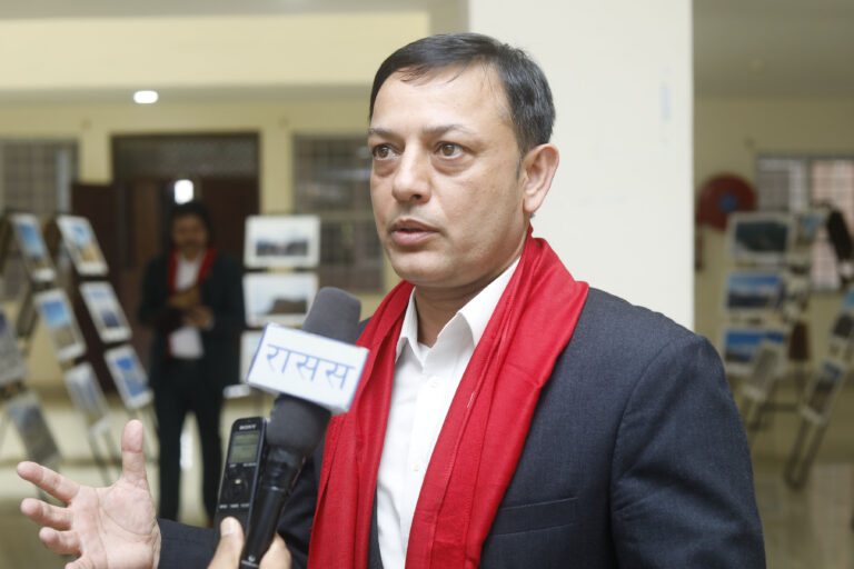 संसारलाई हिमाल देखाउन र महत्व बुझाउन सक्नुपर्छ : कार्यवाहक अध्यक्ष अर्याल