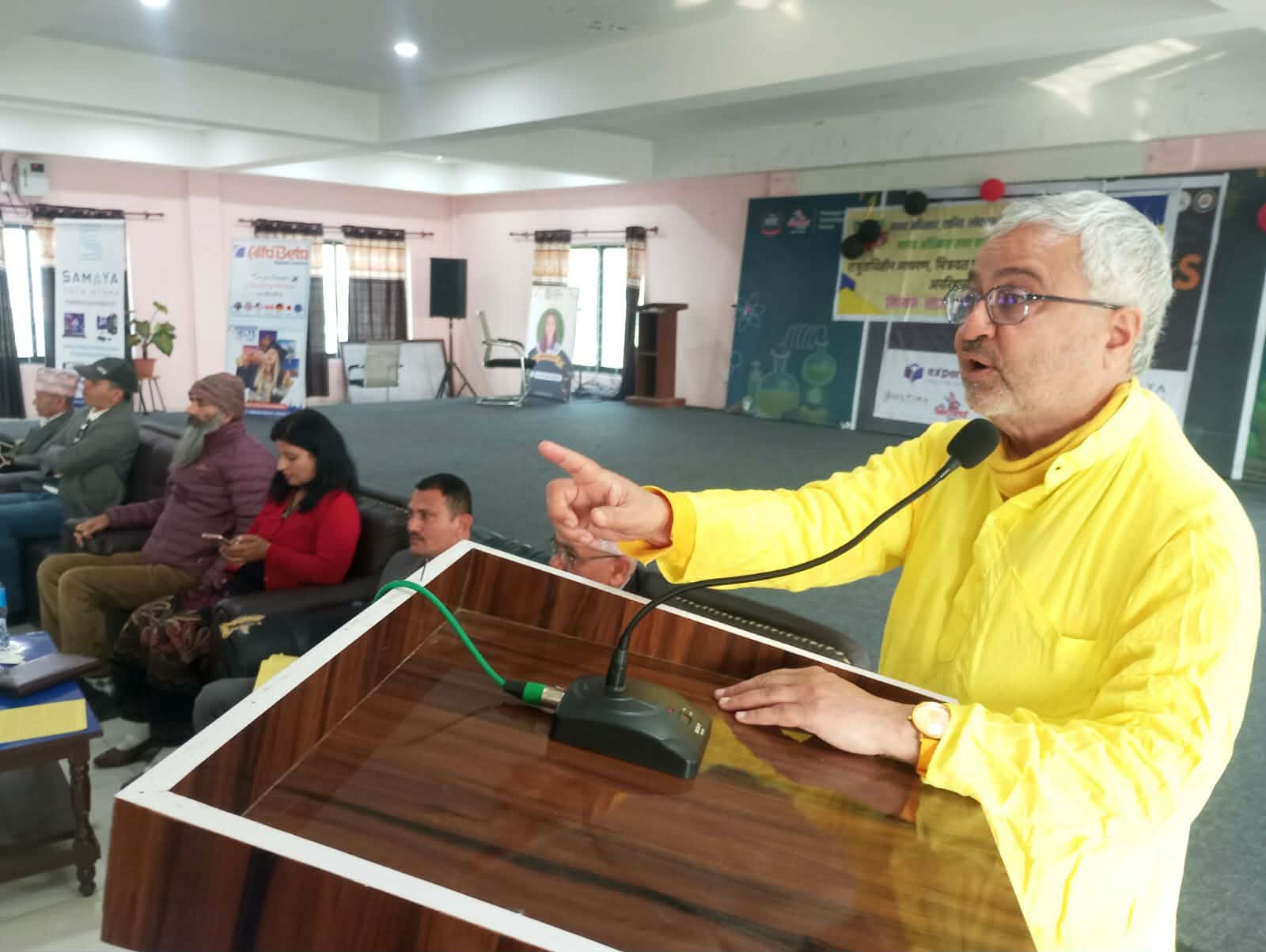 निर्वाचन स्वच्छ, निष्पक्ष र भयरहित हुनुपर्नेमा जोड