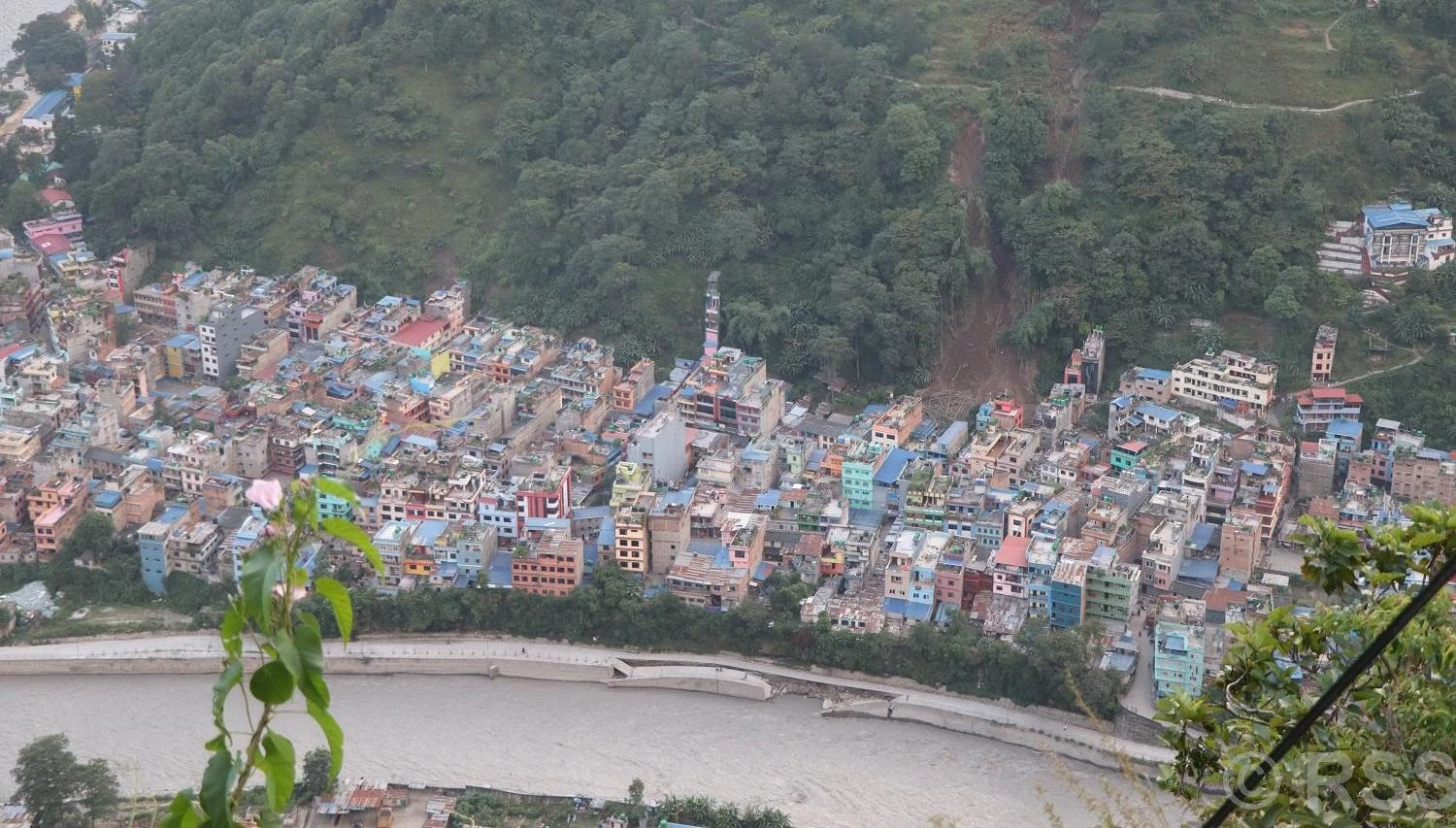 म्याग्दीमा बाढीपहिरोको मार : स्थानीय तहसँग बजेट छैन, पुनर्निर्माण कसरी गर्ने ?