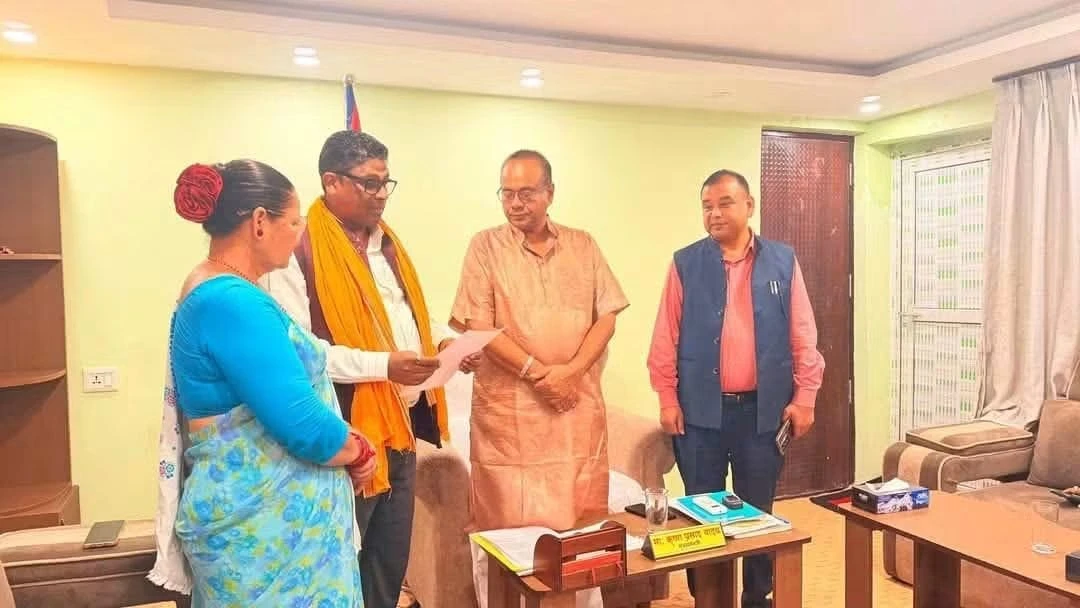 मधेश प्रदेश सरकारलाई एमालेको समर्थन फिर्ता, चार मन्त्रीले दिए राजीनामा