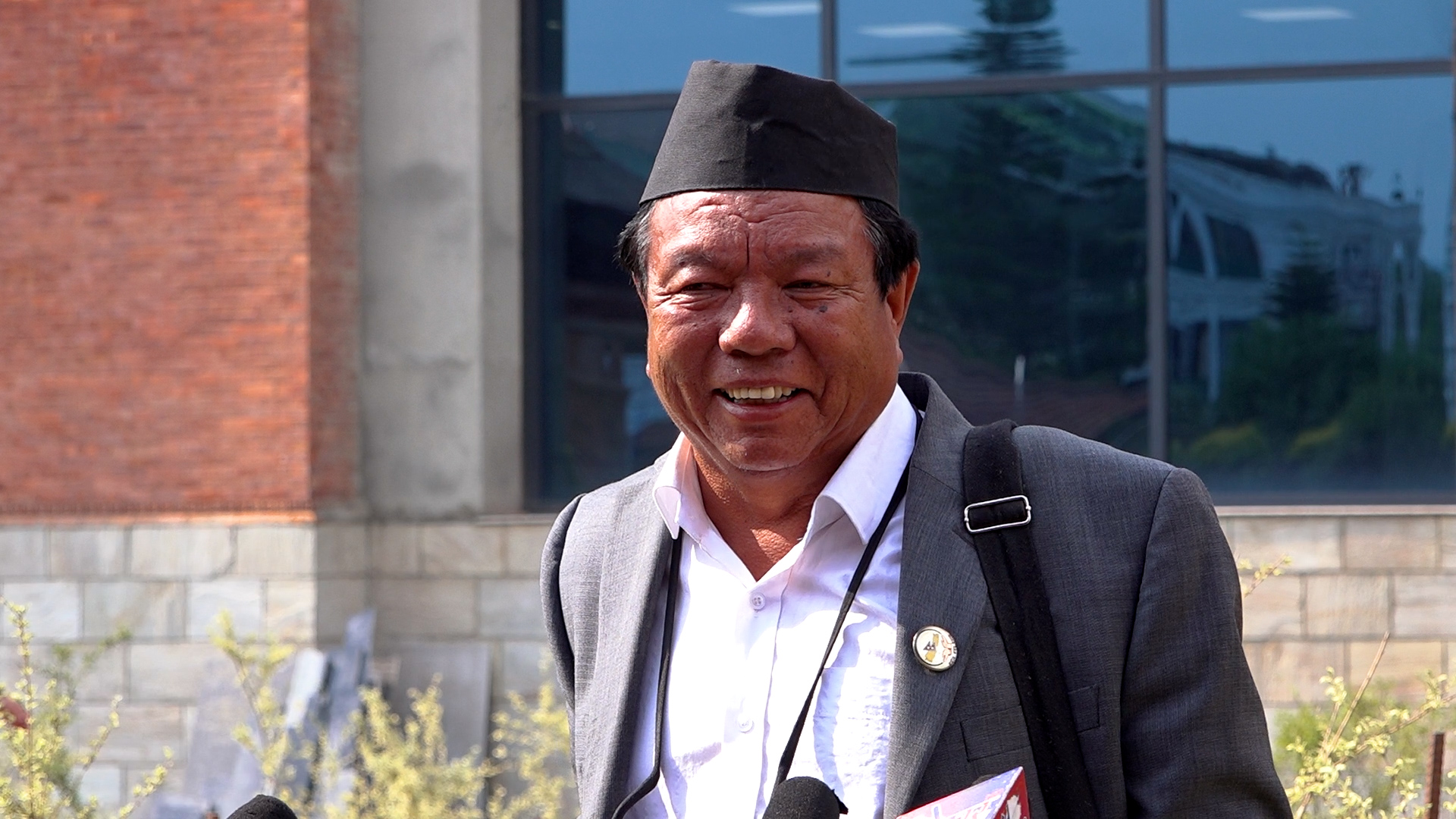 चलचित्रलाई शिक्षा र सामाजिक रूपान्तरणको माध्यम बनाउनुपर्छ : महावीर पुन