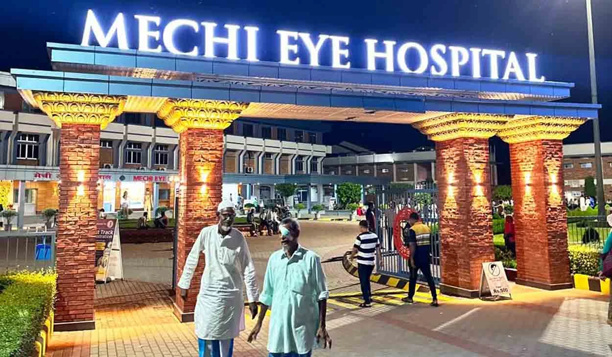 झापा बन्यो आँखा उपचारको केन्द्र, विदेशी बिरामीबाट डेढ अर्बभन्दा बढी आम्दानी