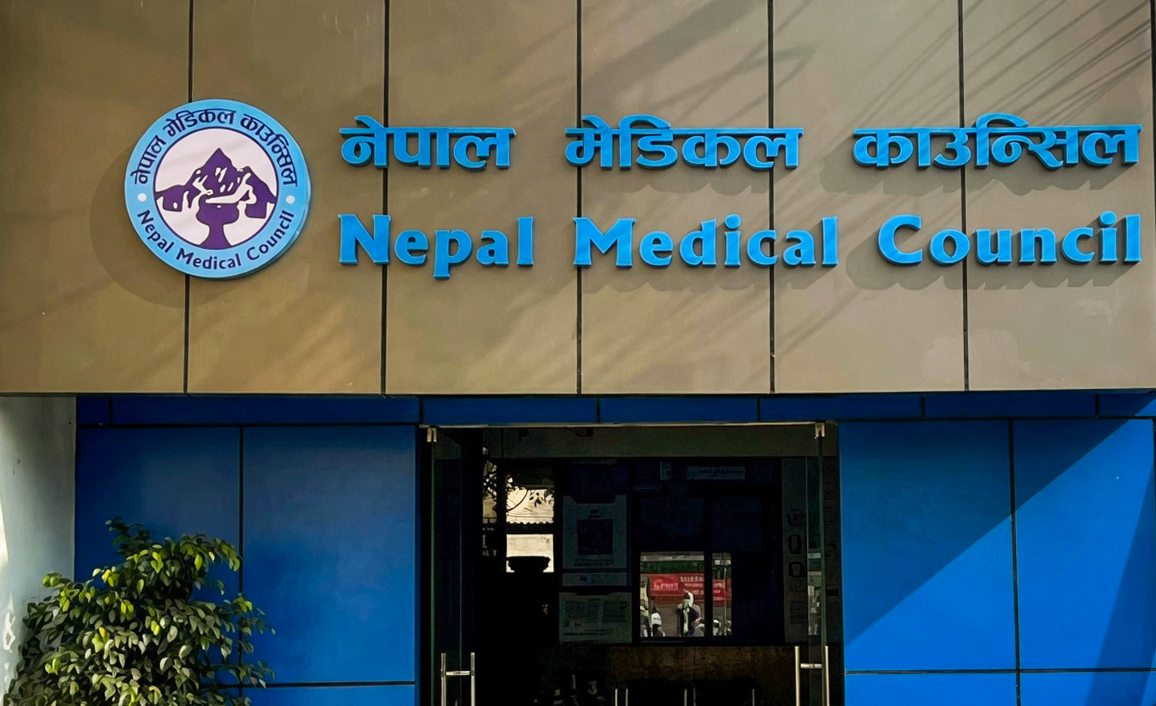 अवैध रूपमा ‘डा.’ उपाधि प्रयोग नगर्न मेडिकल काउन्सिलको चेतावनी