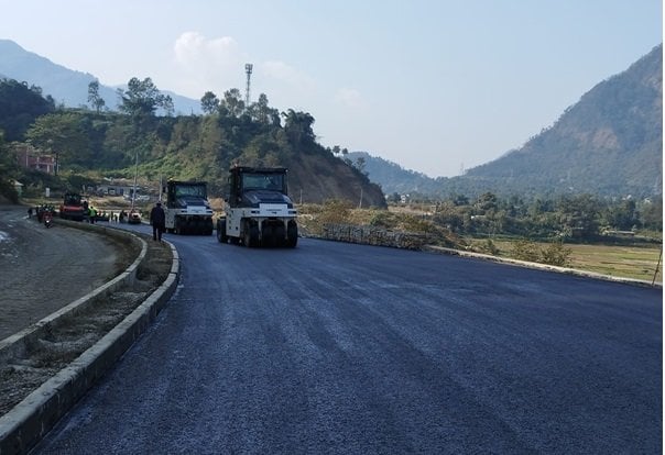 वर्षामा समस्या रहित बनाउने प्रयासमा नारायणगढ-मुग्लिन सडकखण्ड