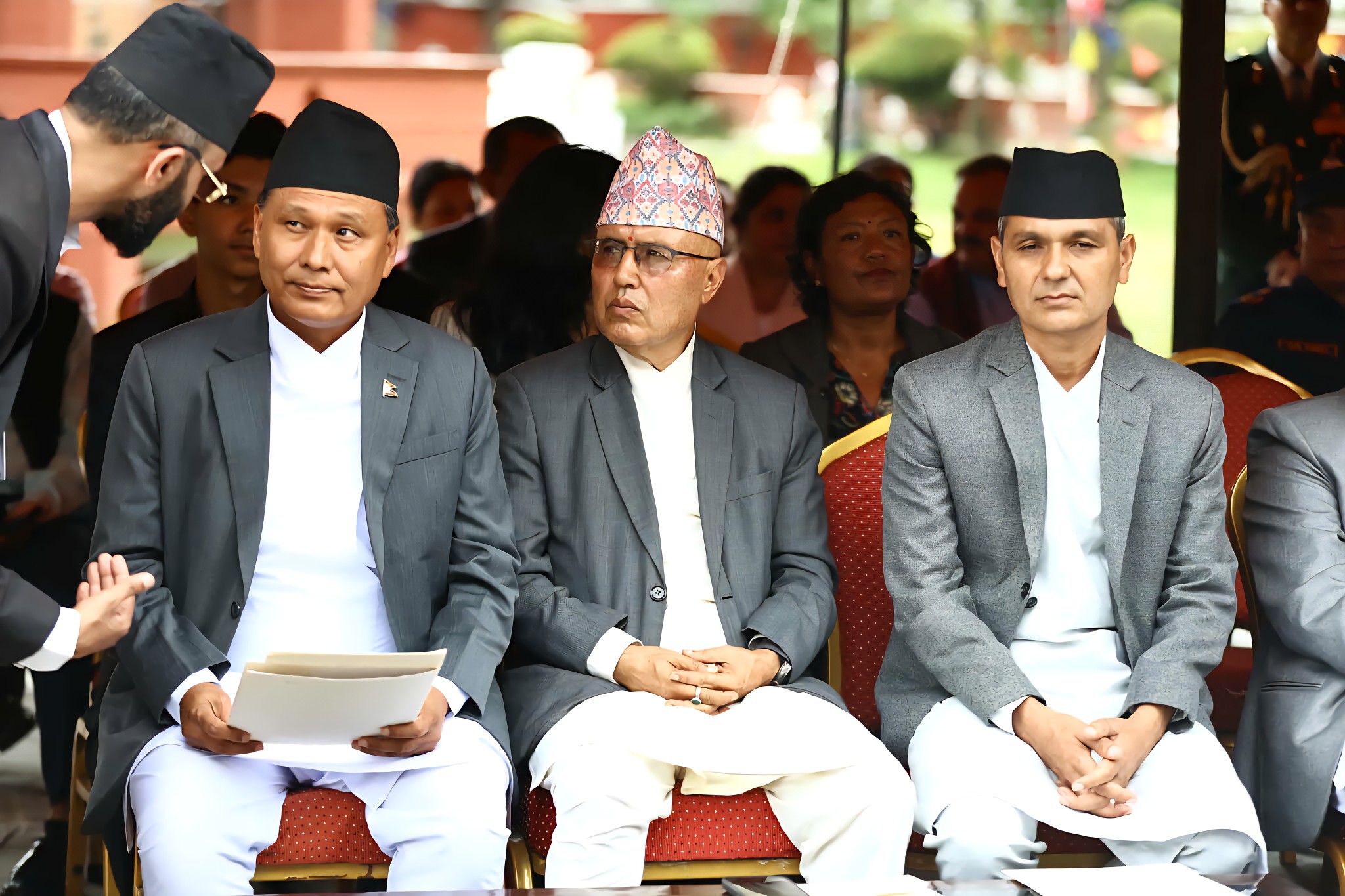 नव नियुक्त मन्त्रीहरूले लिए सपथ, कुन मन्त्रालय कसले सम्हाले ?