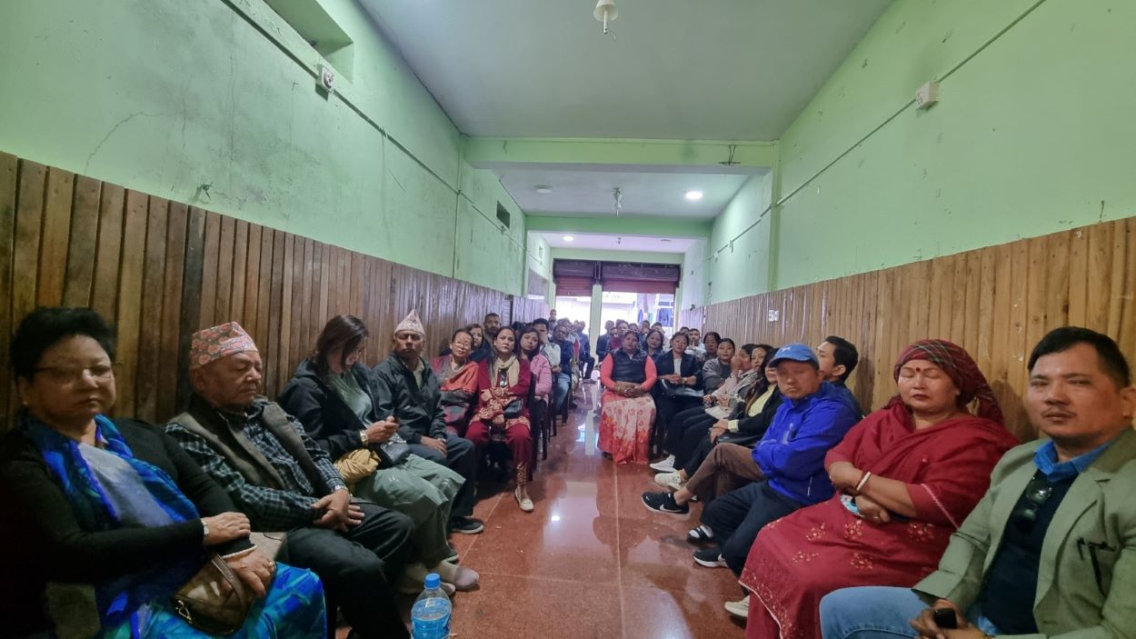 काँग्रेसका क्षेत्रीय समितिहरु सुनसरीबाट उम्मेदवार बन्नेहरुको नाम सिफारिस गर्दै