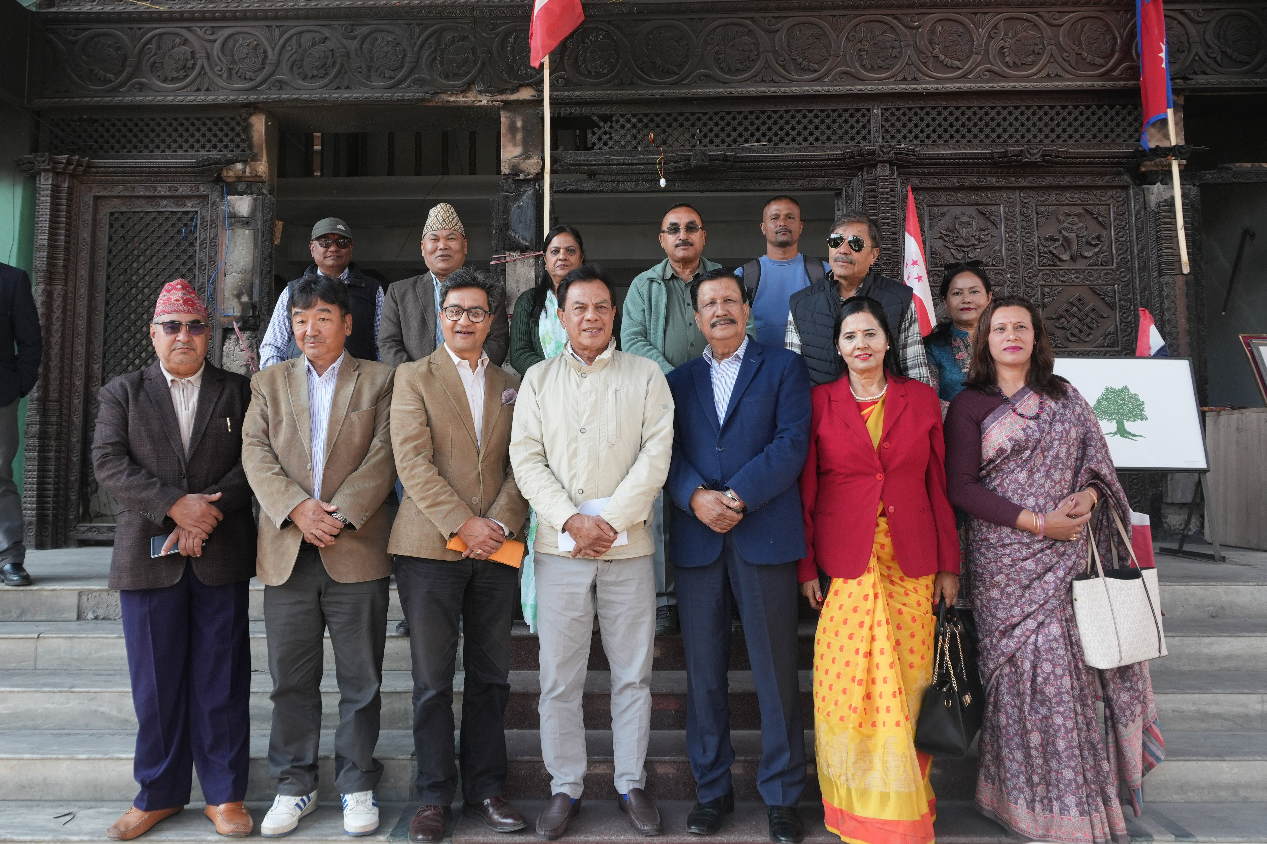 महाधिवेशन मिति तोक्न माग गर्दै कांग्रेसका २५ केन्द्रीय सदस्यले बुझाए पत्र