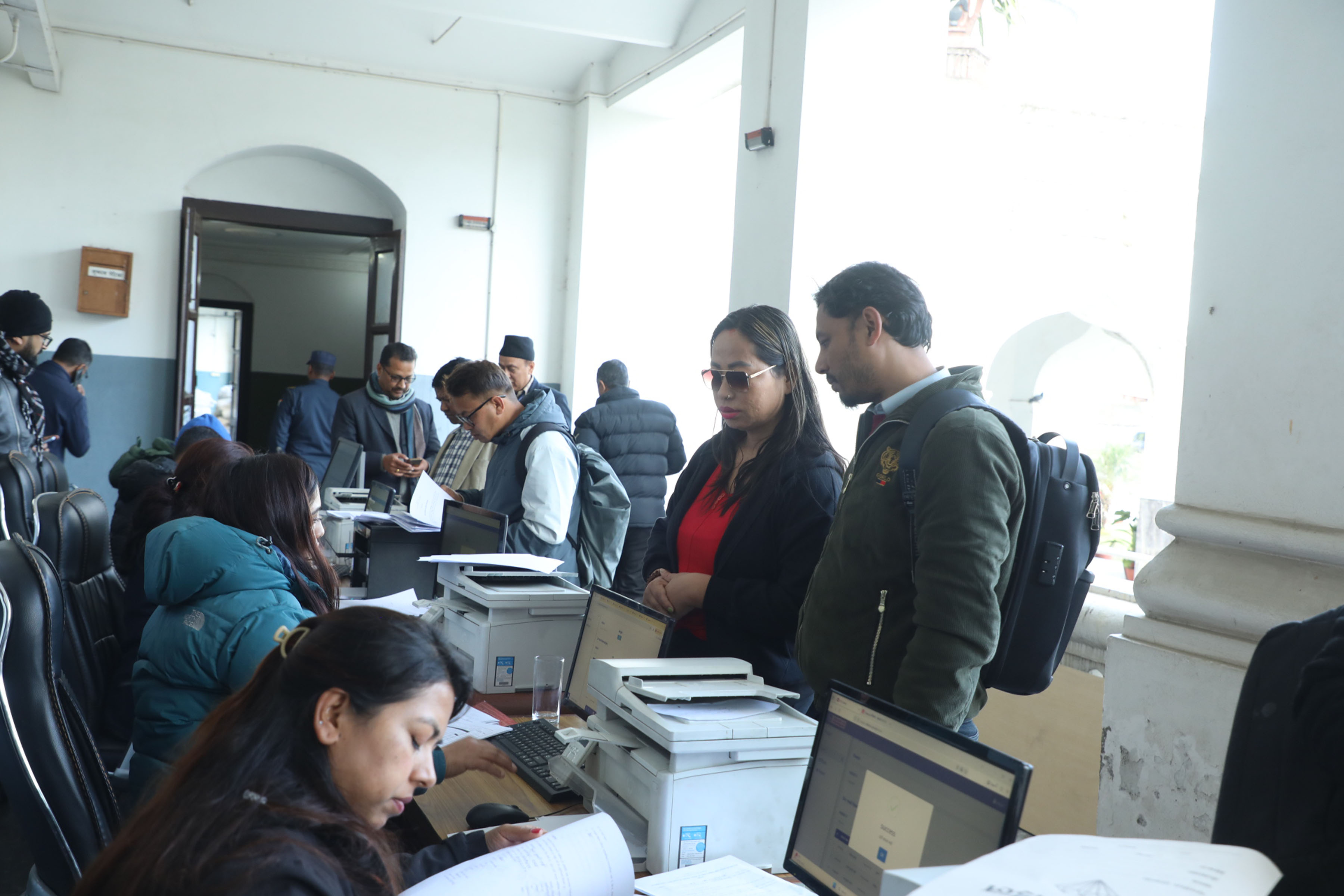 समानुपातिक निर्वाचन प्रणालीतर्फको बन्दसूची बुझाउन निर्वाचन आयोगमा लाम