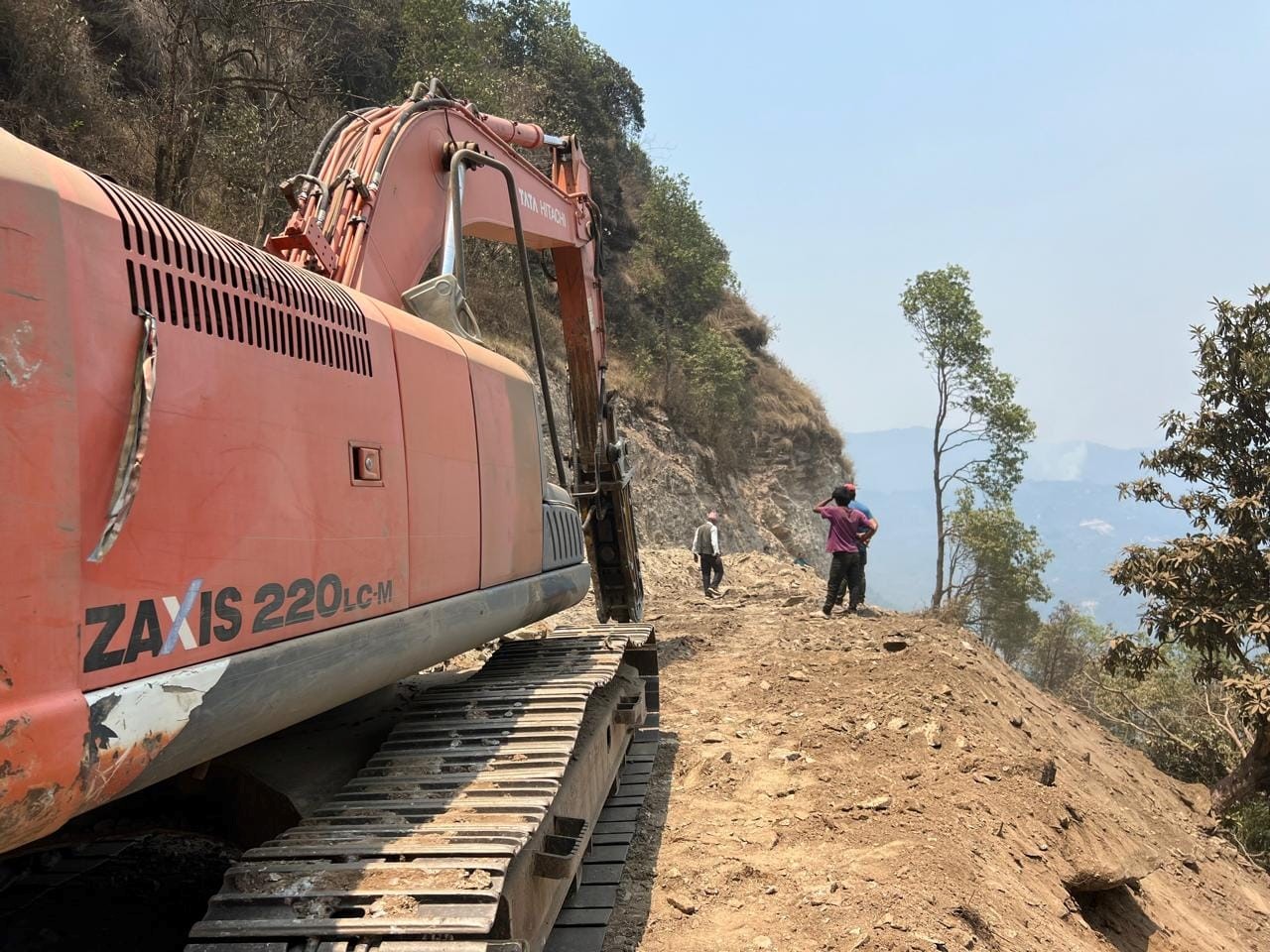 पाँच वर्षदेखि सडक नबनाउने ठेकेदारको जमानत जफत