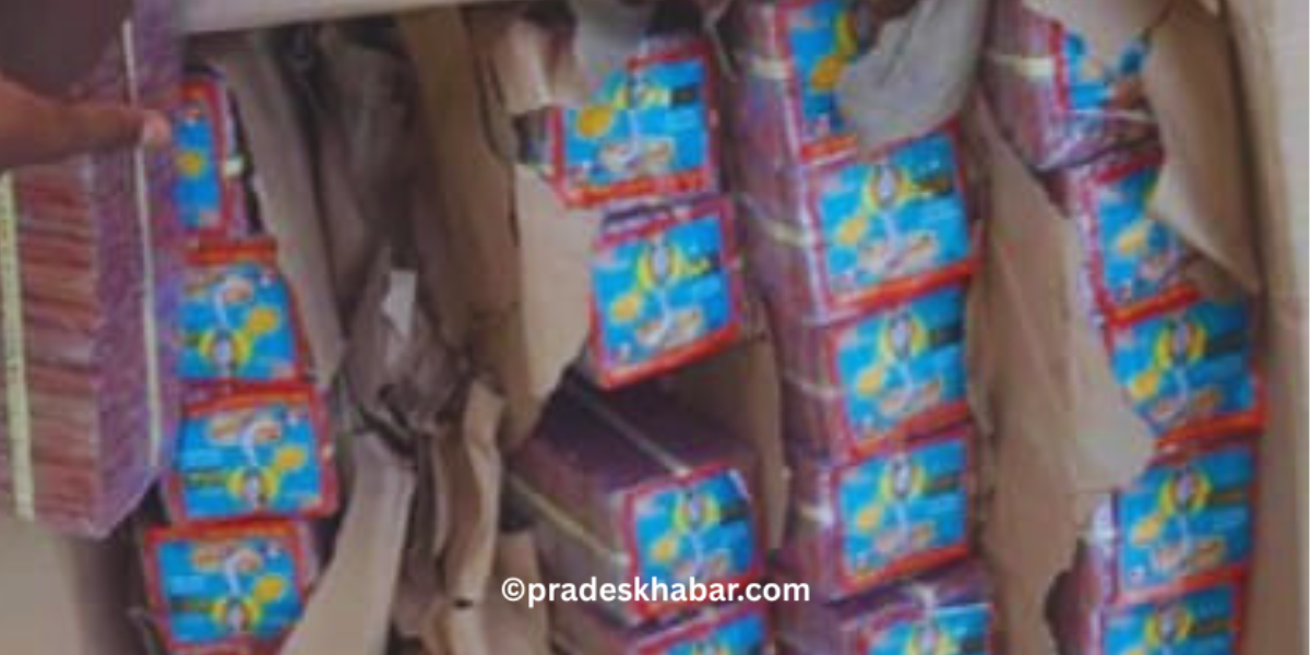 भारतबाट ल्याउँदै गरेको १ हजार प्याकेट पटका झापाबाट बरामद