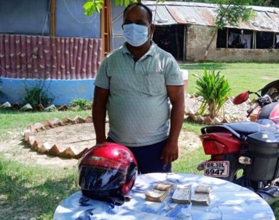 स्रोत नखुलेको रकम सहित एक जना पक्राउ