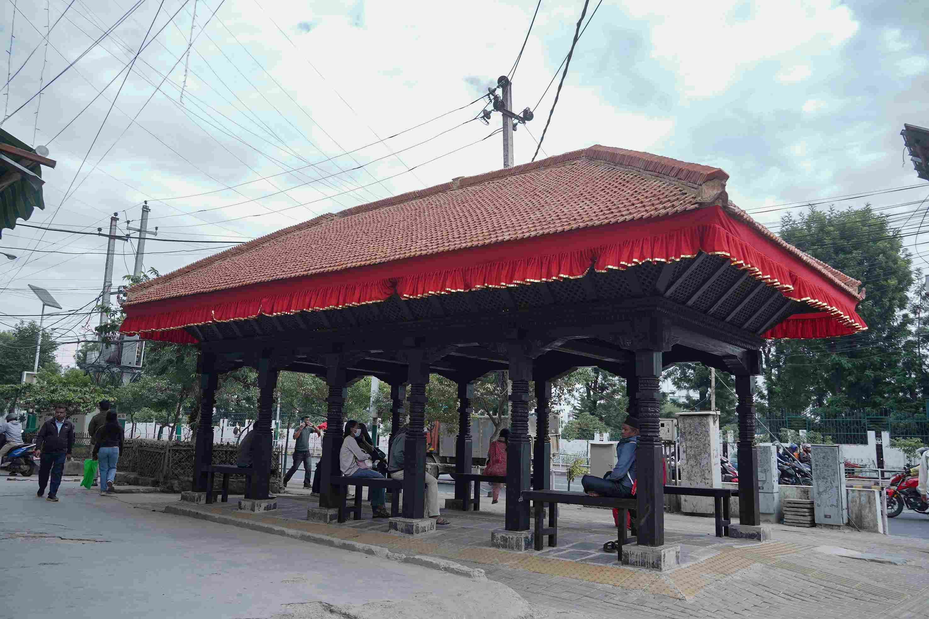 सर्वसाधारणको सुविधाको लागि महानगरपालिकाद्वारा निर्मित फल्चा (तस्बिरहरु)